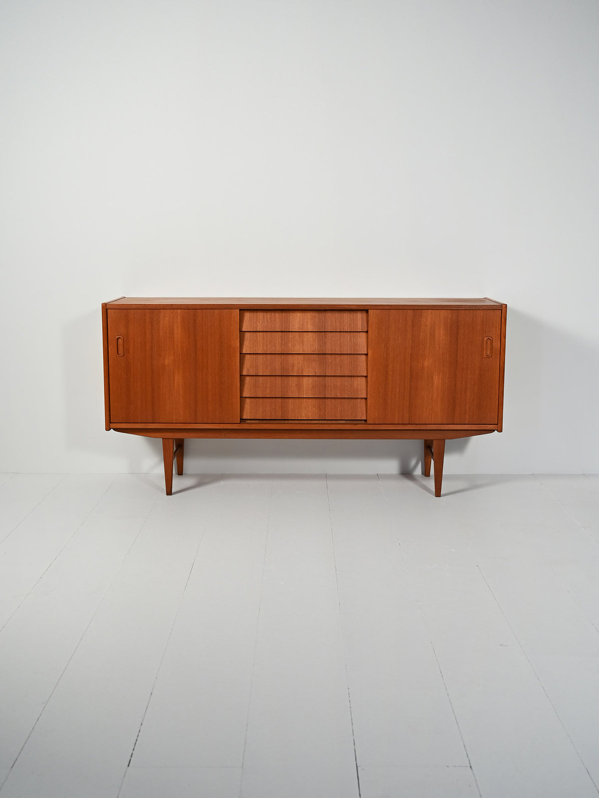 Sideboard scandinavo con cassetti a latta anni 50/60 1