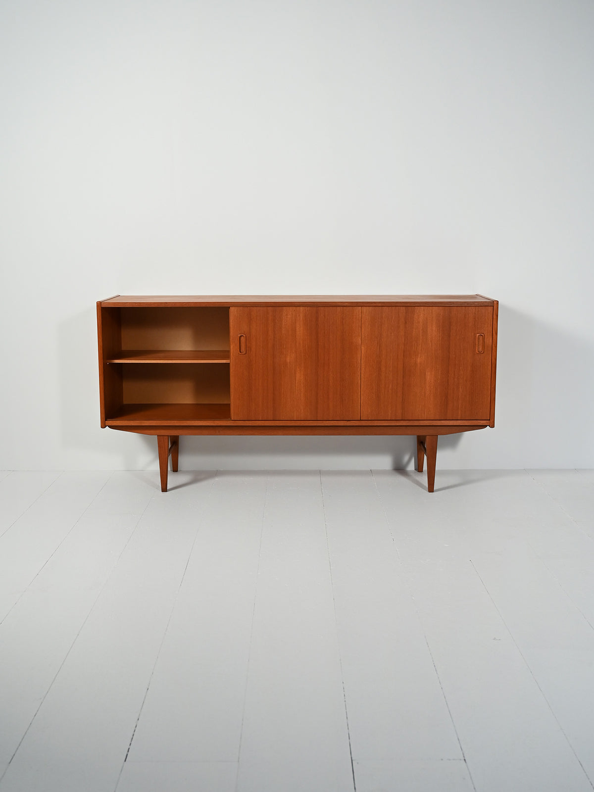 Sideboard scandinavo con cassetti a latta anni 50/60 2