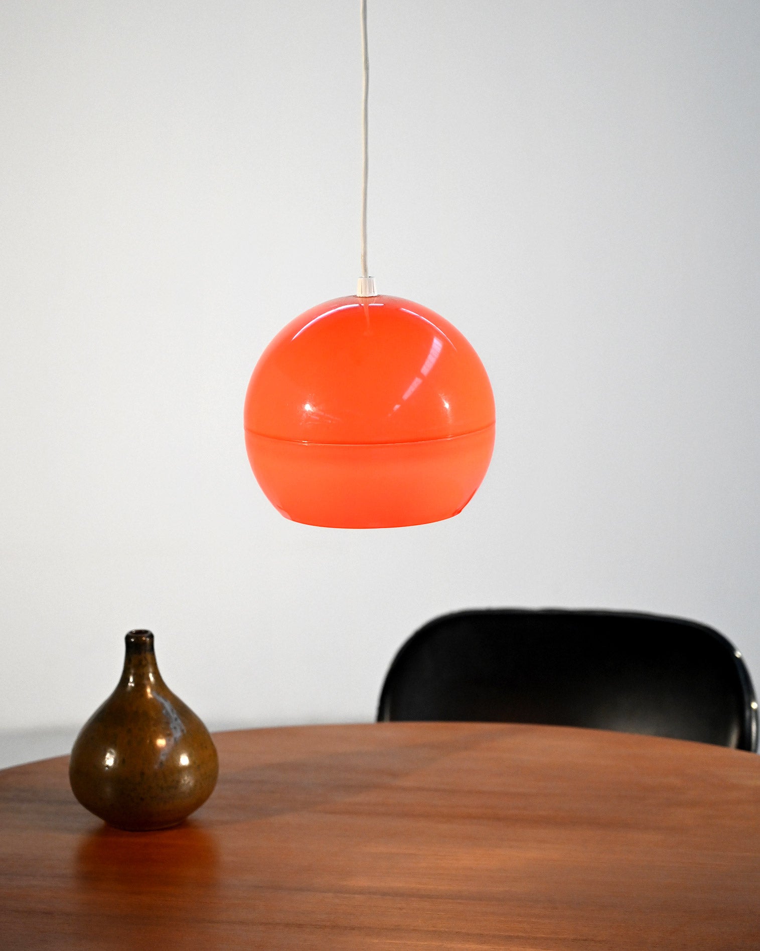 Lampada da soffitto in stile Space Age arancio, anni 60 1