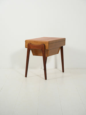 Tavolino portalana scandinavo in teak e rovere 5