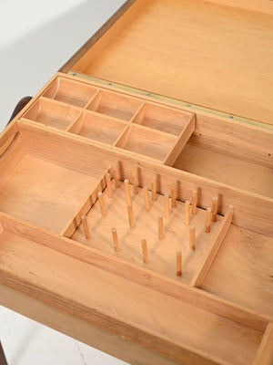 Tavolino portalana scandinavo in teak e rovere 7