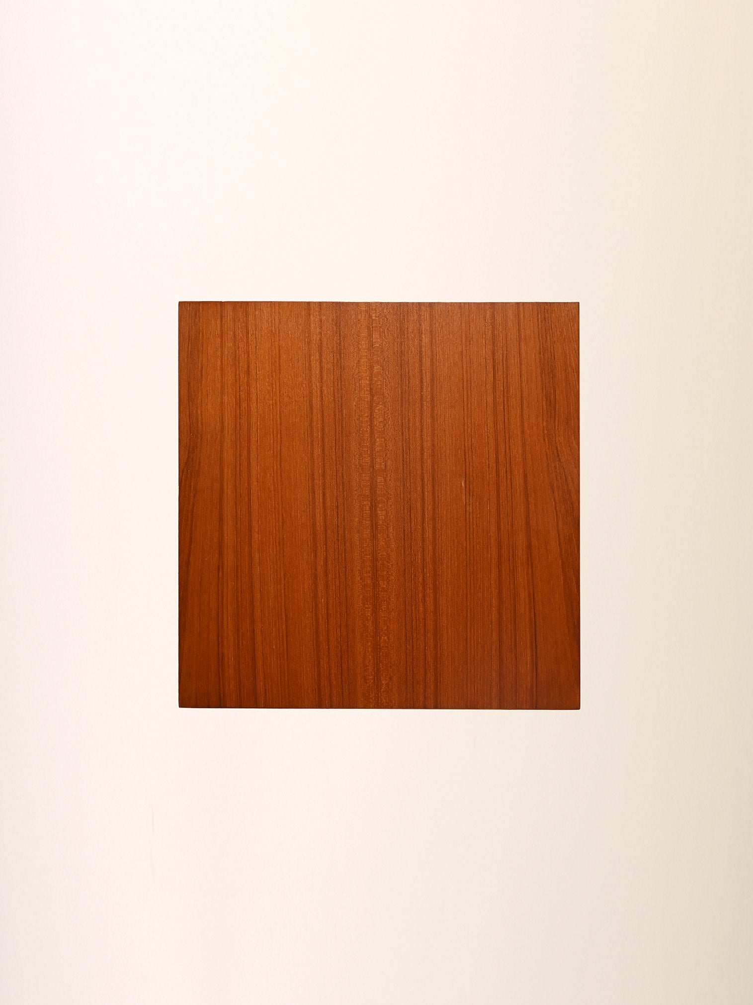 Coffee table scandinavo vintage in rovere con inserti in radica 4