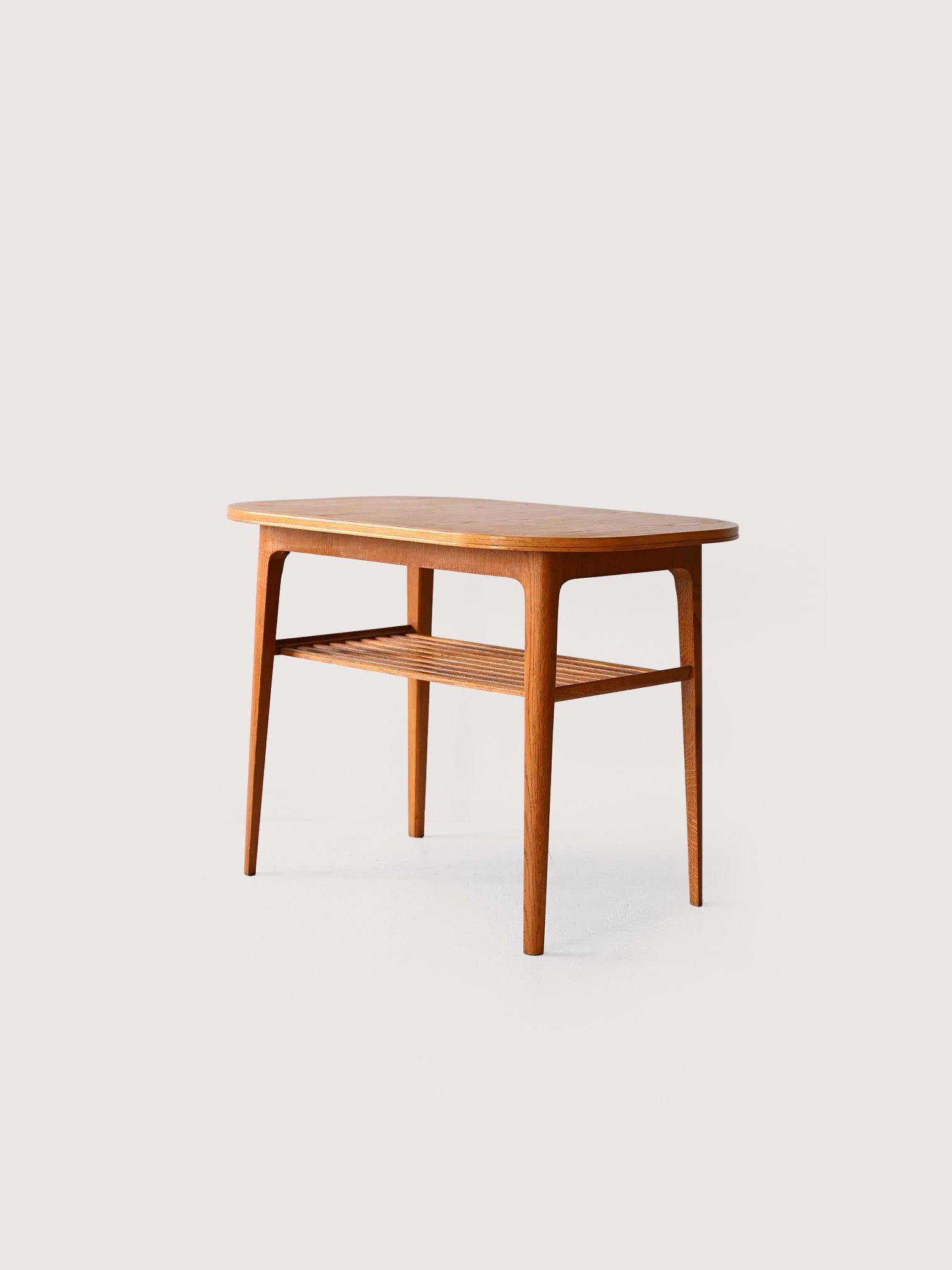 Tavolino da salotto scandinavo anni 60 in rovere
