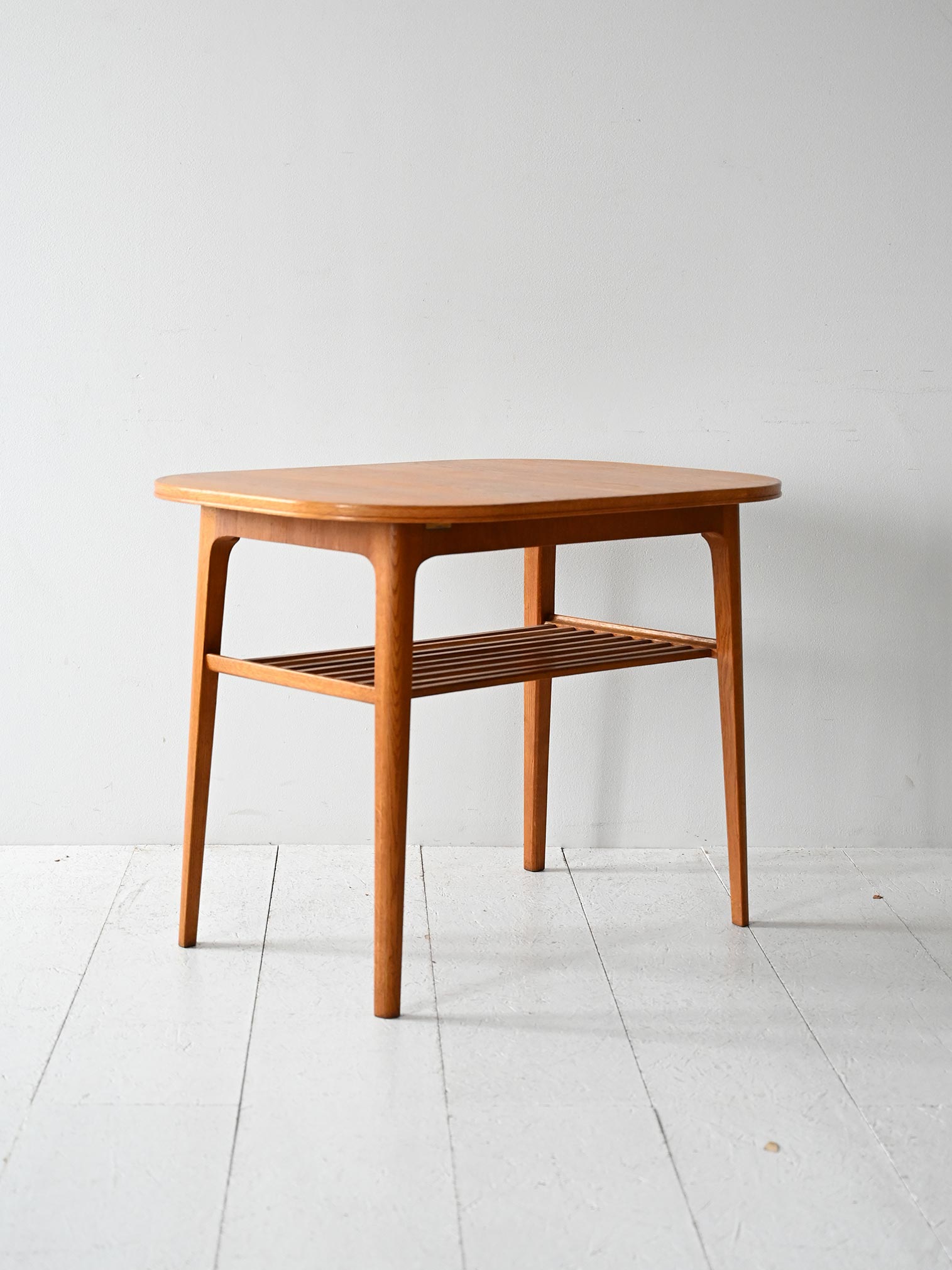 Tavolino da salotto scandinavo anni 60 in rovere 1