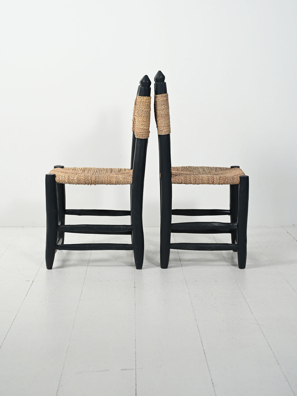 Set di cinque sedie marocchine in legno 5