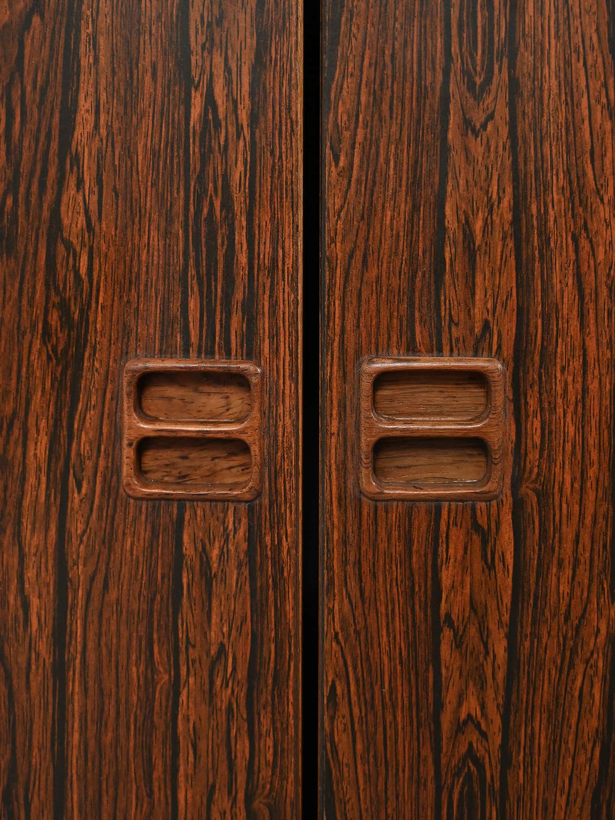 Cabinet danese Denka effetto palissandro 6