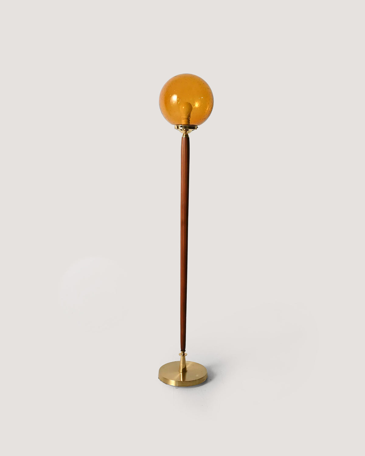 Lampada da terra teak e vetro color ambra