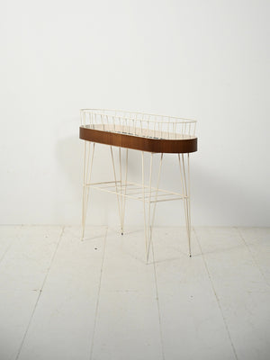Portafiori scandinavo ovale in metallo e teak 3