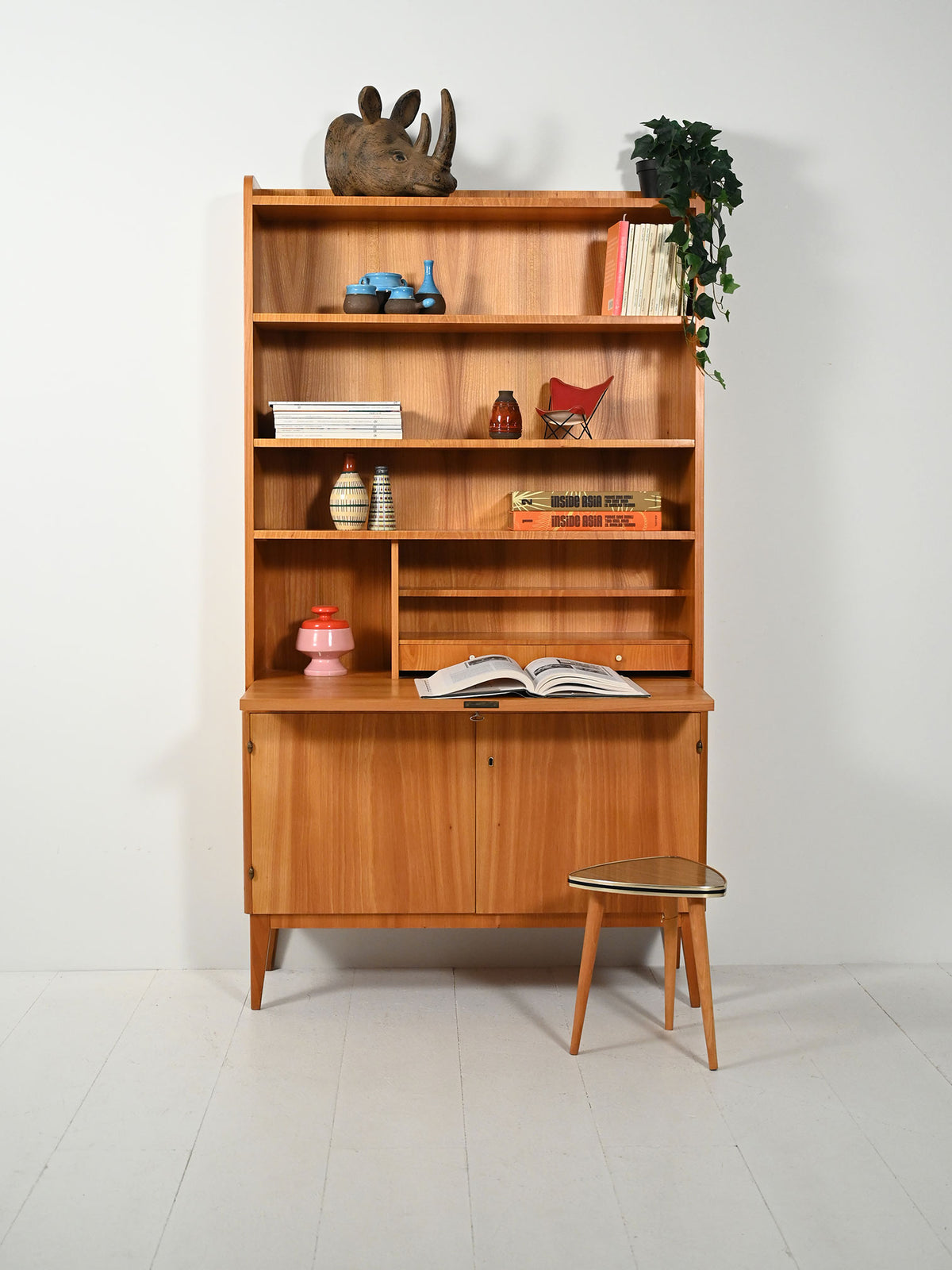 Libreria scandinava in olmo anni 30-40
