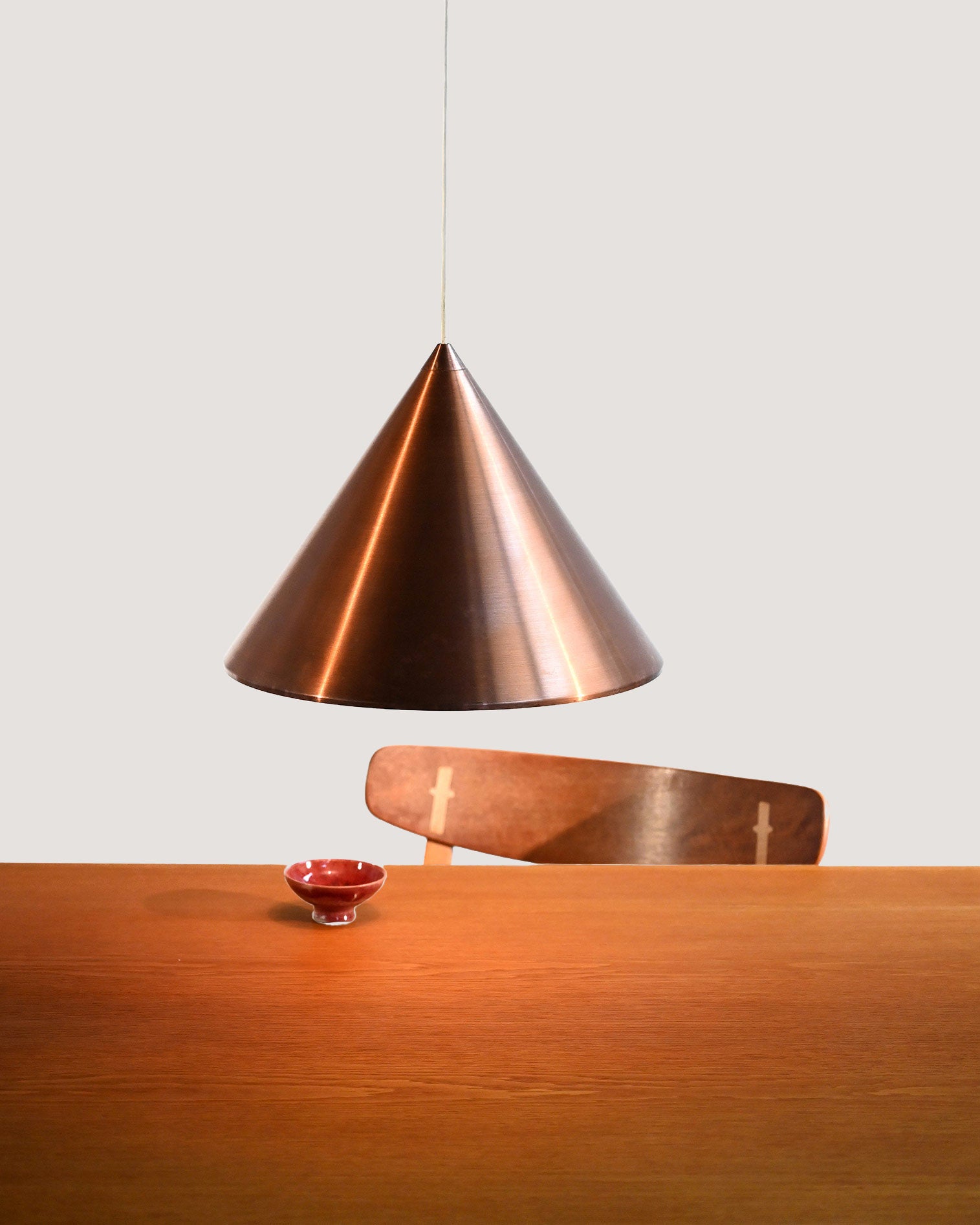 Lampada da soffitto modello “Biljard” di Arne Jacobsen per Louis Poulsen, anni ’60