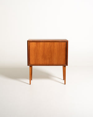 Mobile bar scandinavo in teak con serranda, anni 50
