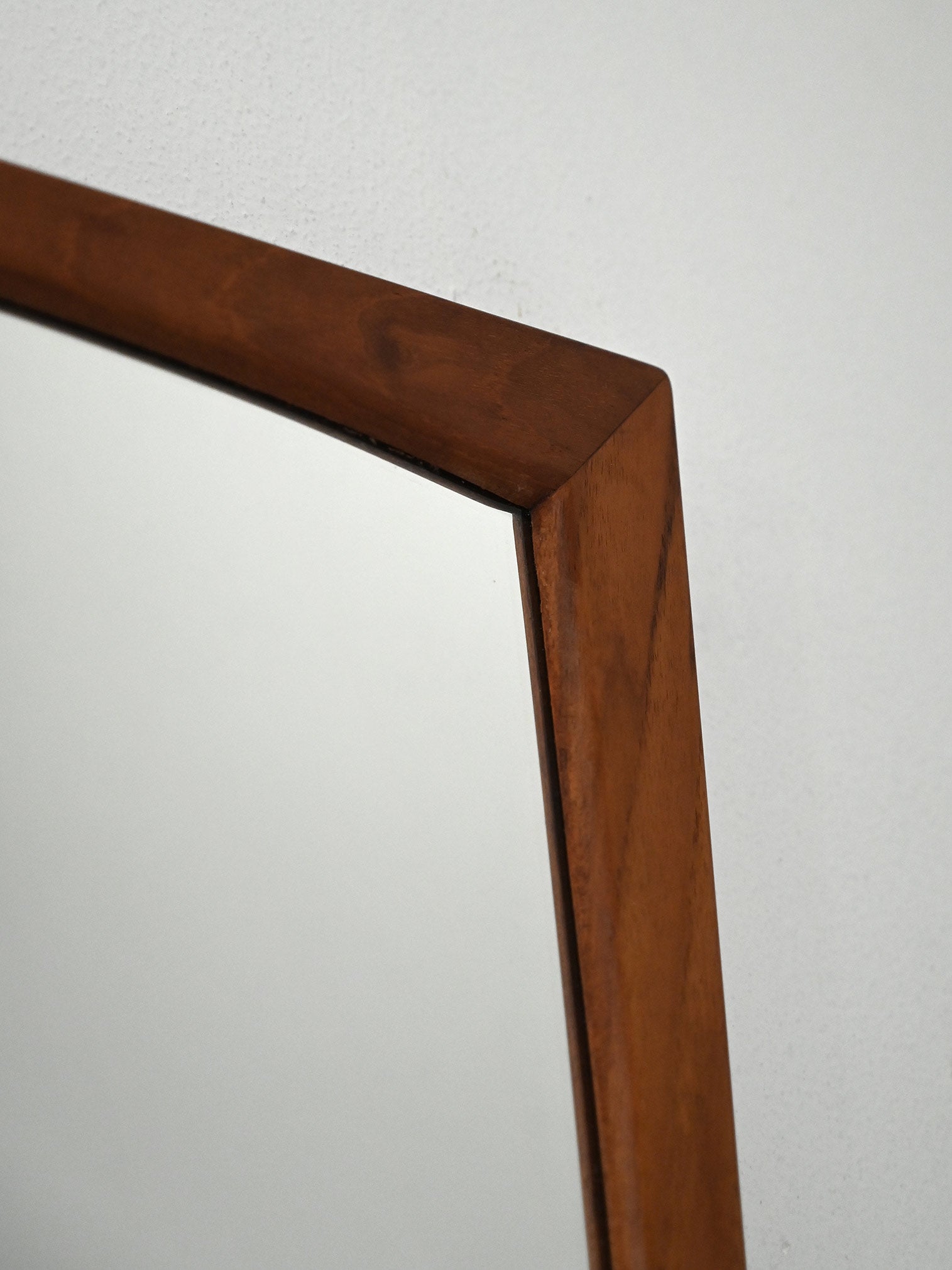 Specchio rettangolare danese Aksel Kjersgaard in teak 1