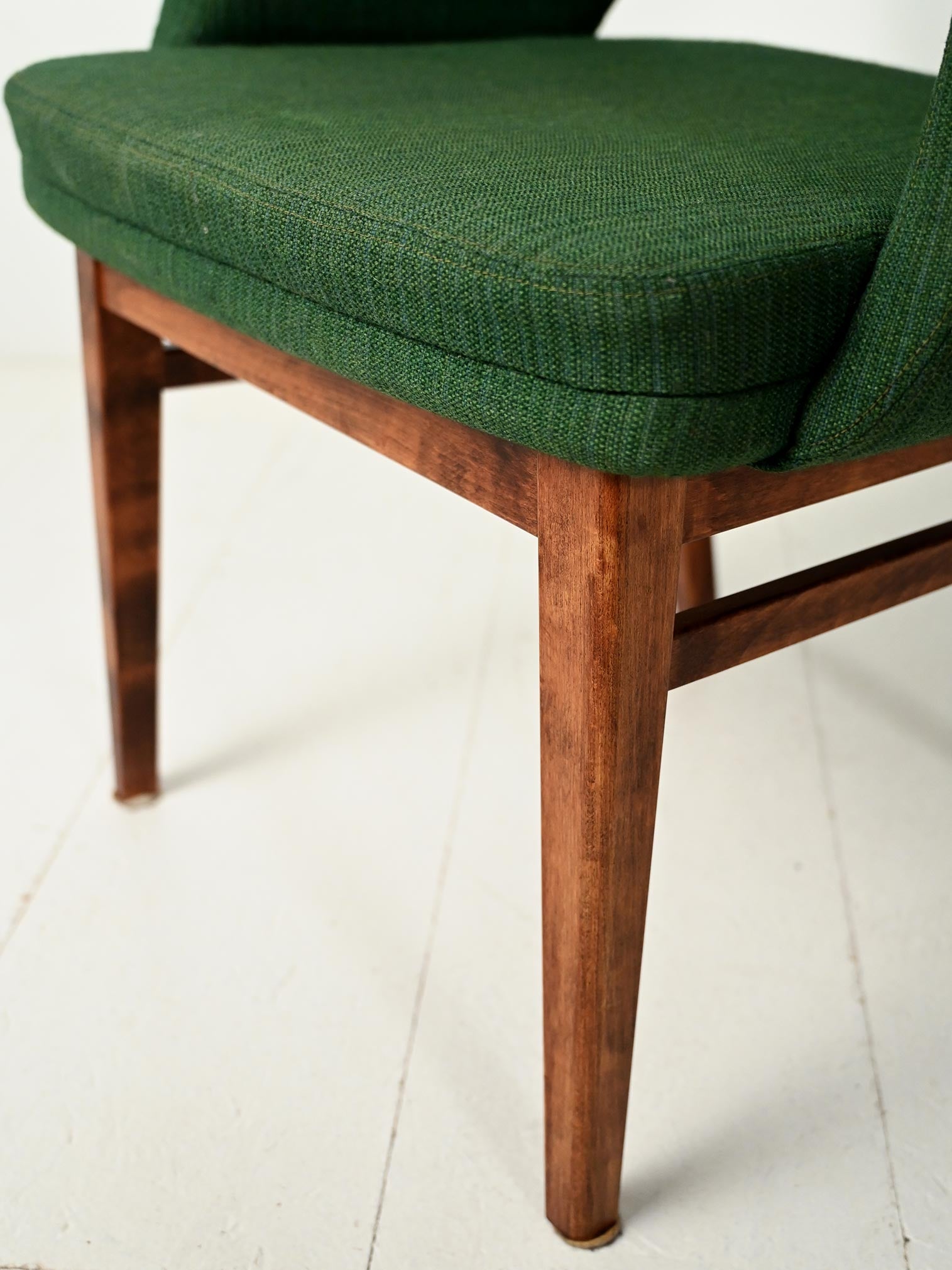 Coppia di poltroncine verdi Oslosund di Kinnarps anni ’50 6