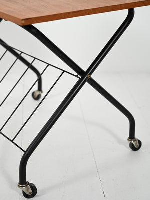 Tavolino scandinavo con portariviste, anni 60–70 5