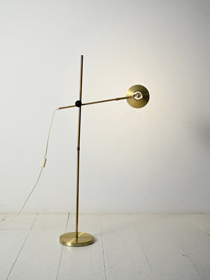 Lampada da terra scandinava in ottone con braccio regolabile 2