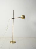 Lampada da terra scandinava in ottone con braccio regolabile 3