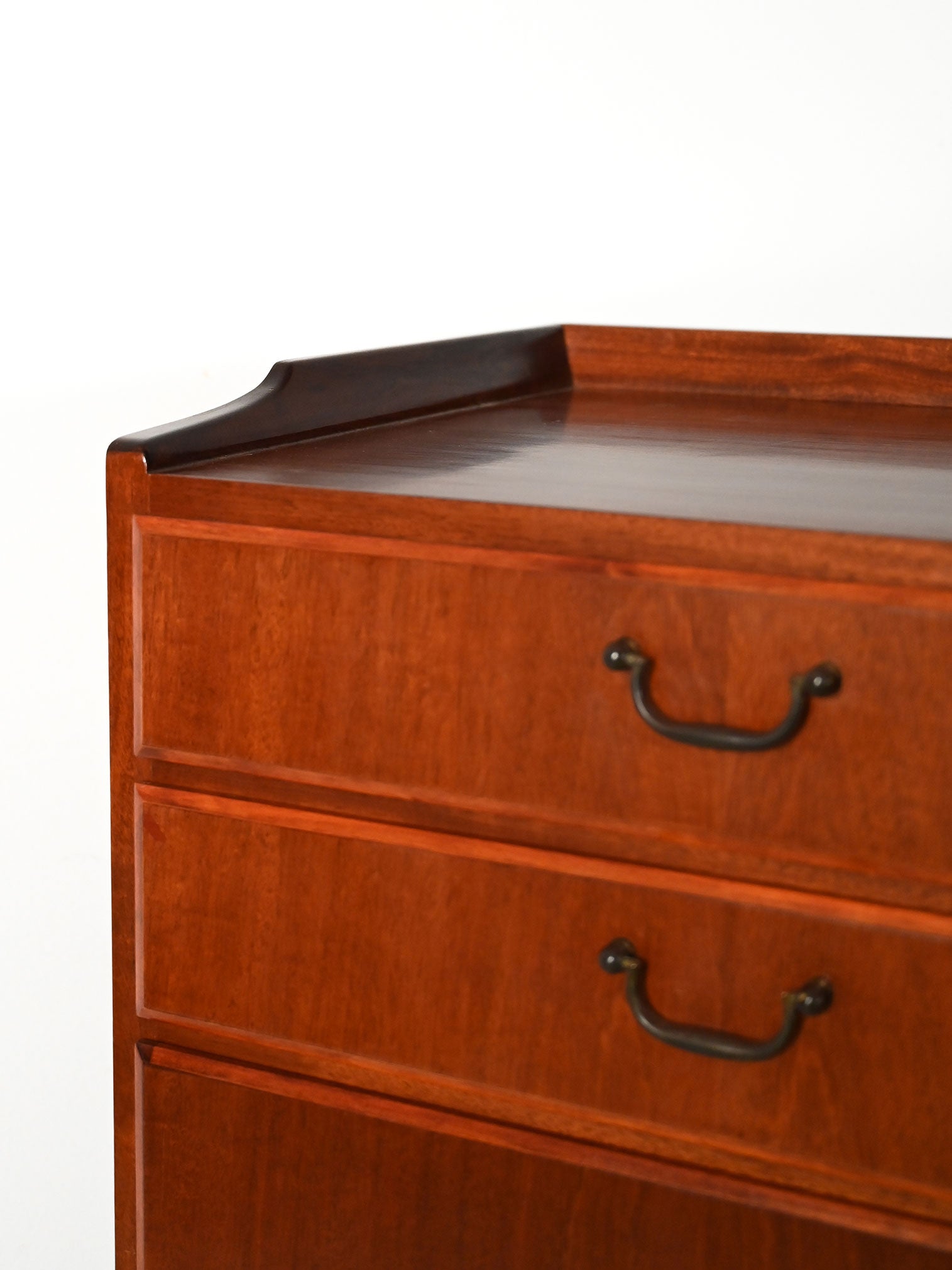 Cabinet scandinavo in mogano anni 50 5