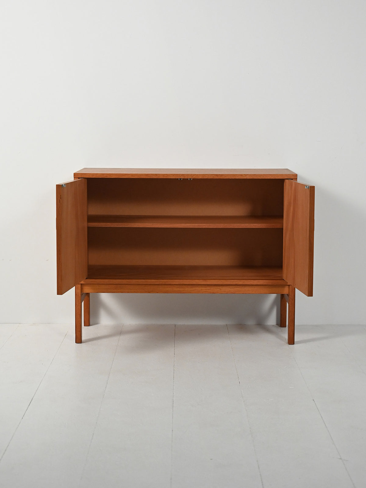Cabinet scandinavo anni ’60 in teak 2