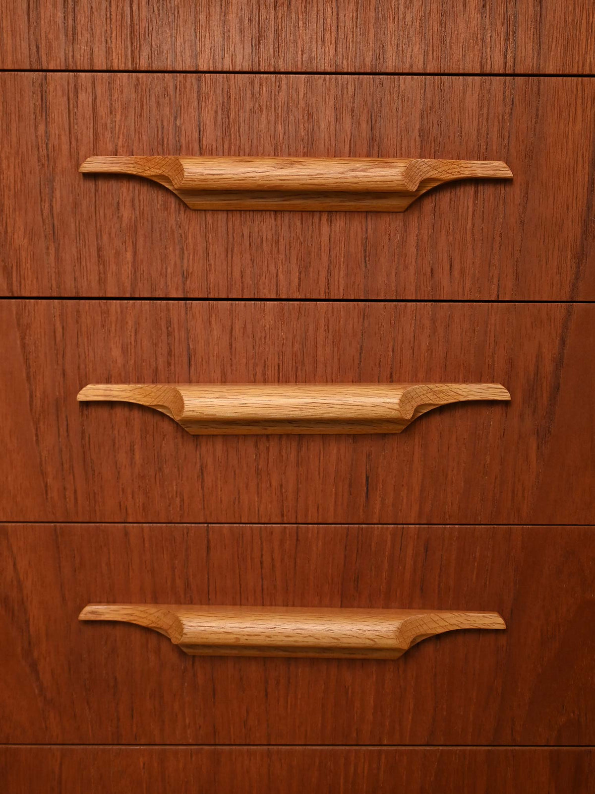 Sideboard scandinavo in teak e rovere 7
