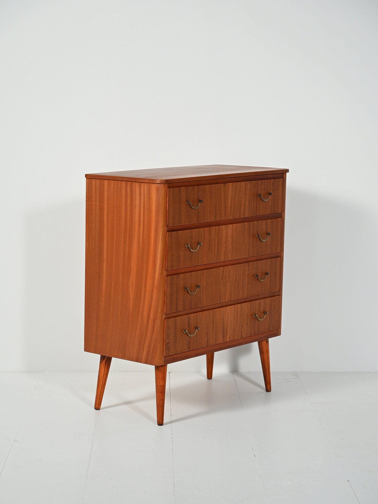 Cassettiera scandinava in mogano anni ’50 2