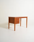 Scrivania scandinava in teak con cassetti mobili, anni '60