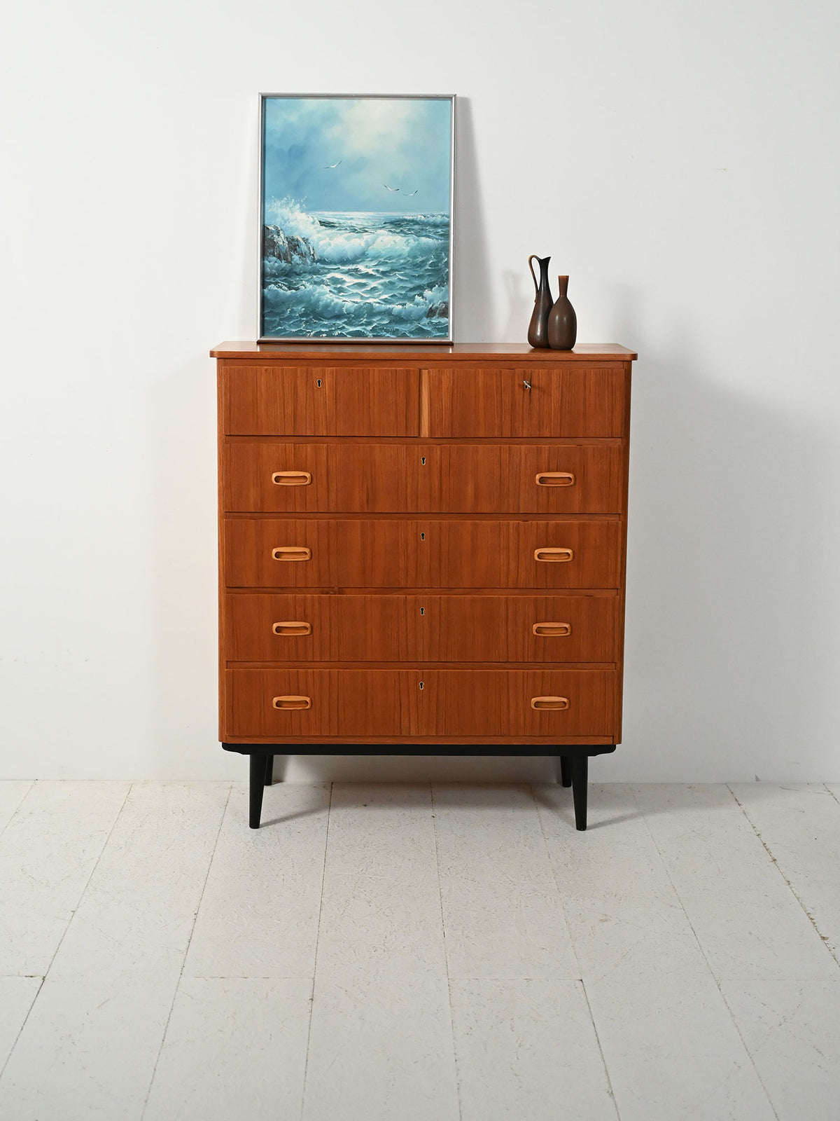 Cassettiera scandinava vintage con doppio cassetto superiore