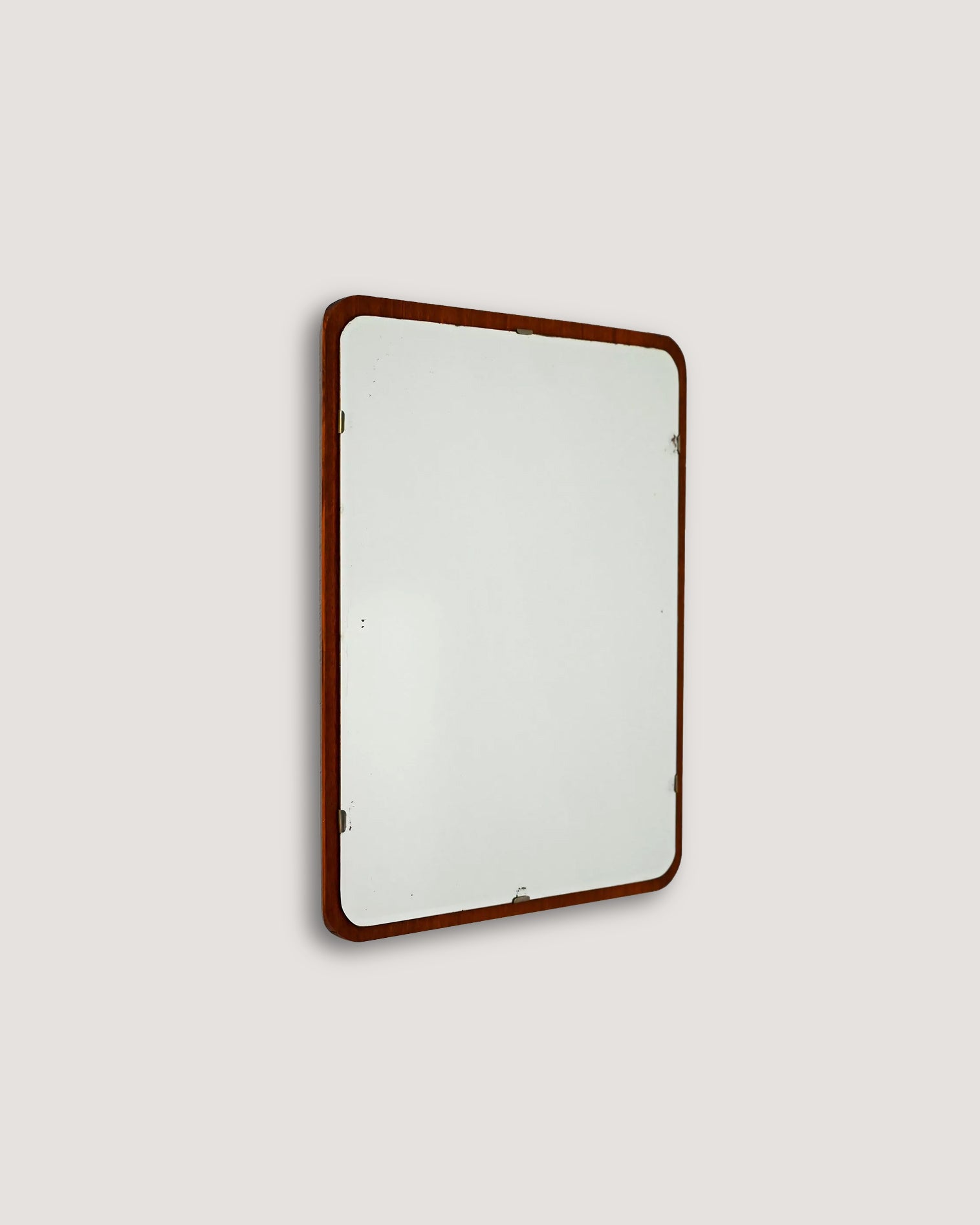Specchio scandinavo con cornice in teak