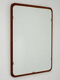 Specchio scandinavo con cornice in teak 1
