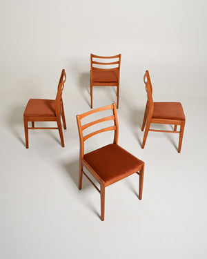 Set di 4 sedie da pranzo scandinave in teak
