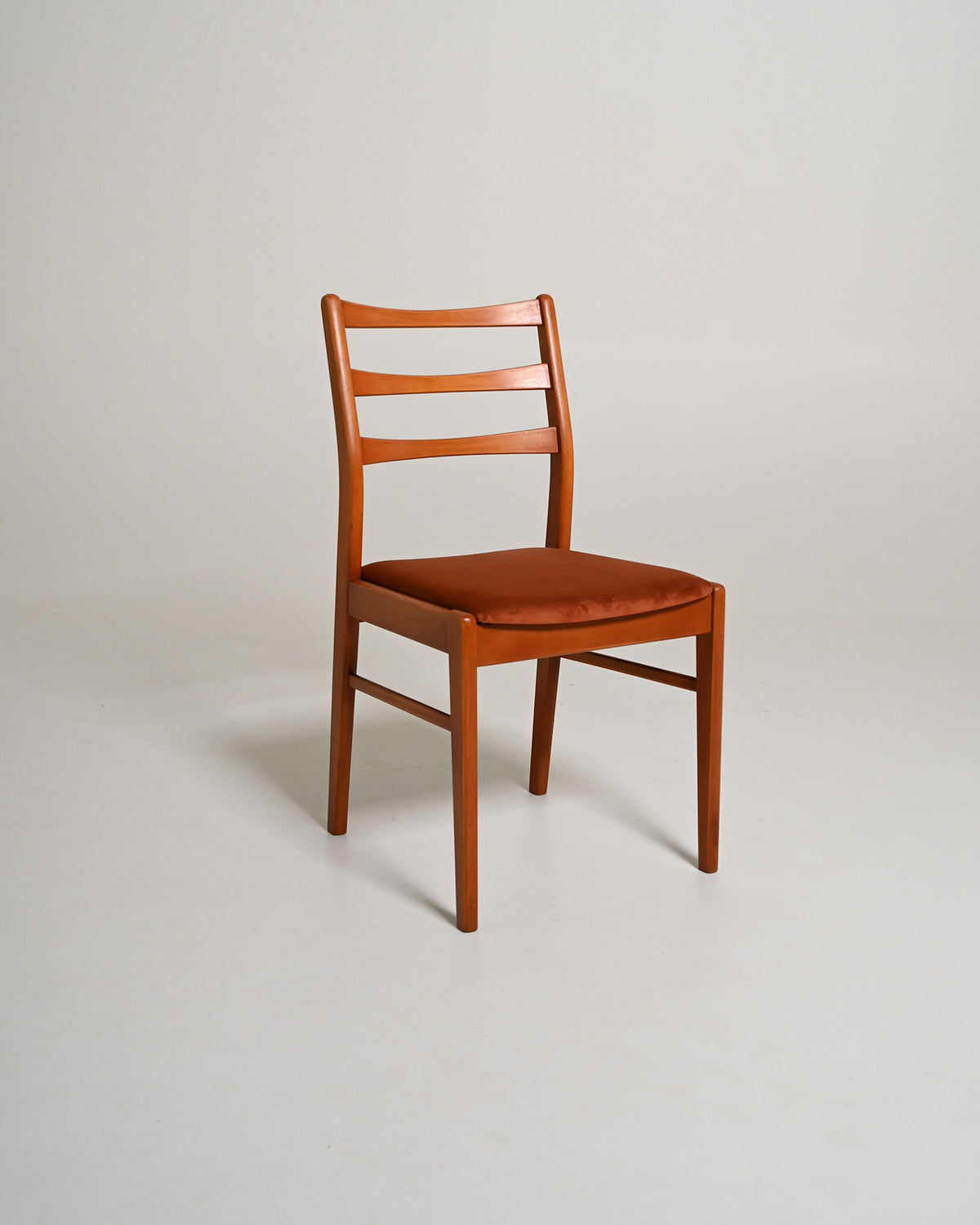 Set di 4 sedie da pranzo scandinave in teak