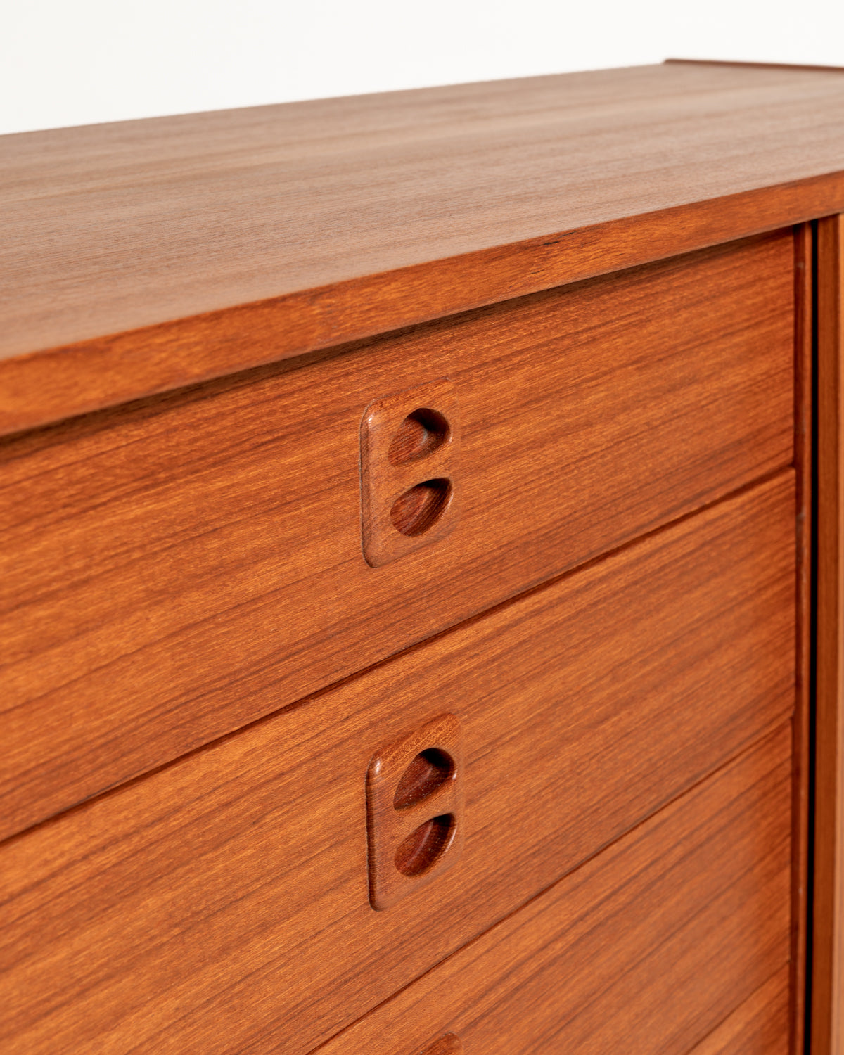 Sideboard modello “Korsör” scandinavo in teak anni ’60
