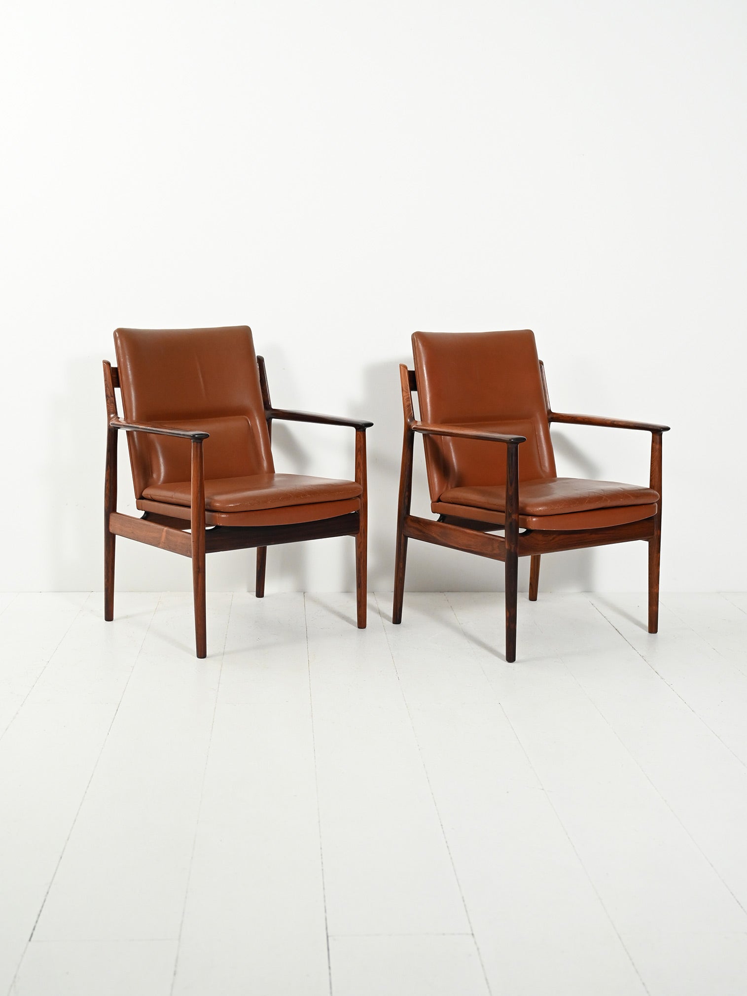 Coppia di poltrone "Ark" di Arne Vodder in pelle 3