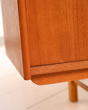 Sideboard modello “Korsör” scandinavo in teak anni ’60 9
