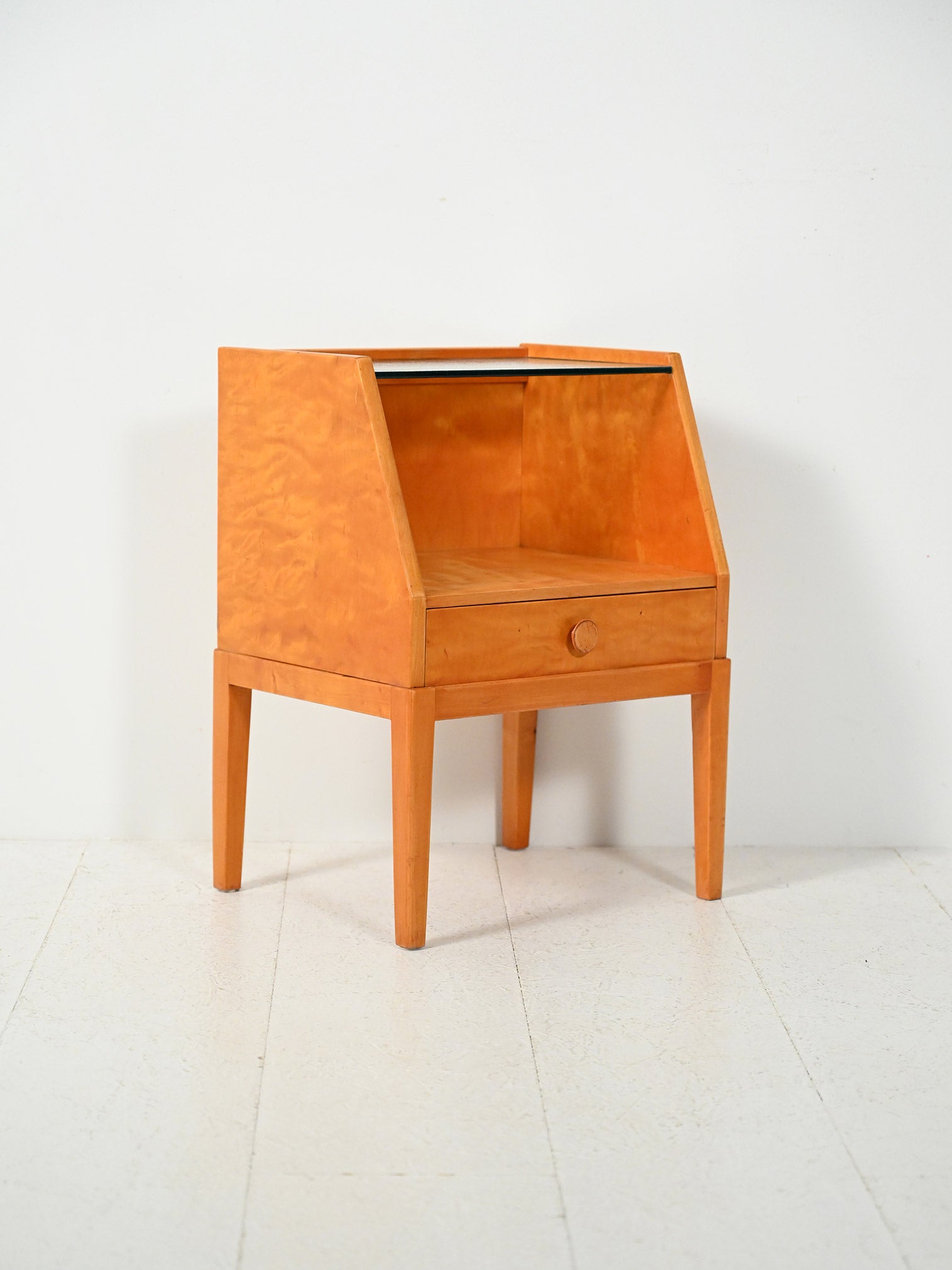 Comodino scandinavo vintage in radica di betulla 2