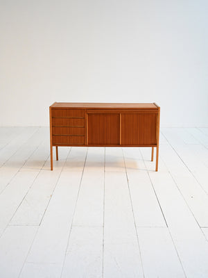 Sideboard scandinavo con scrittoio a scomparsa in teak, anni ’60 1