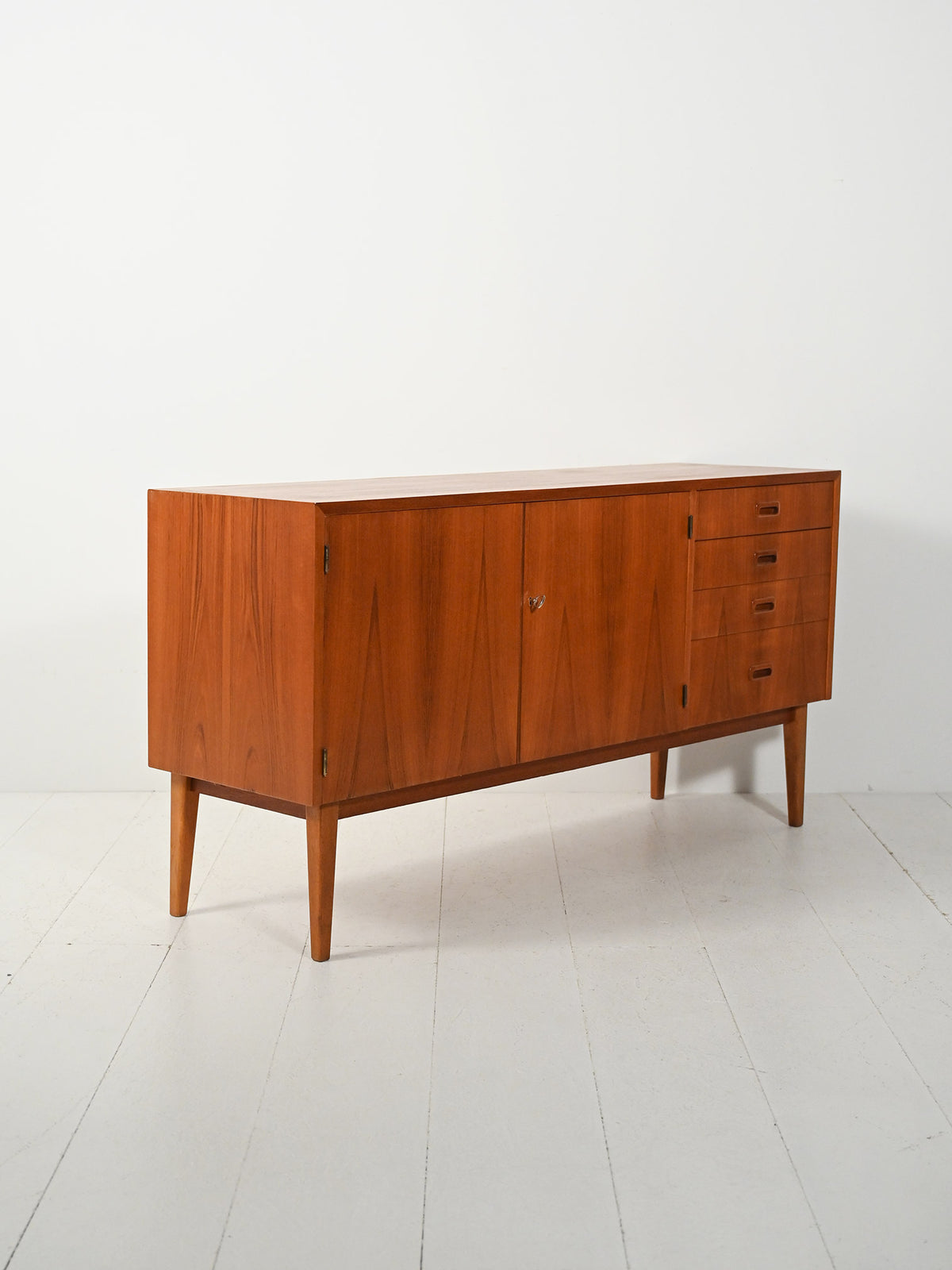 Sideboard scandinavo in teak anni 60 3