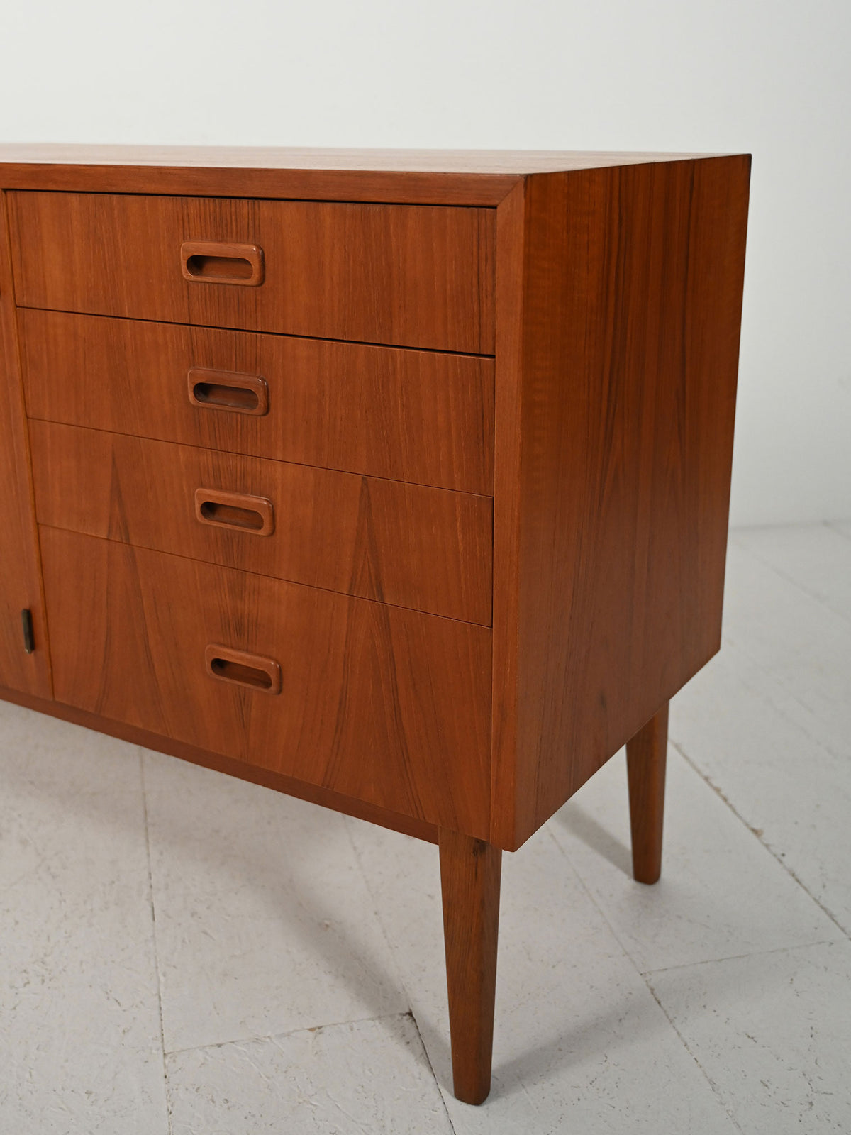 Sideboard scandinavo in teak anni 60 7
