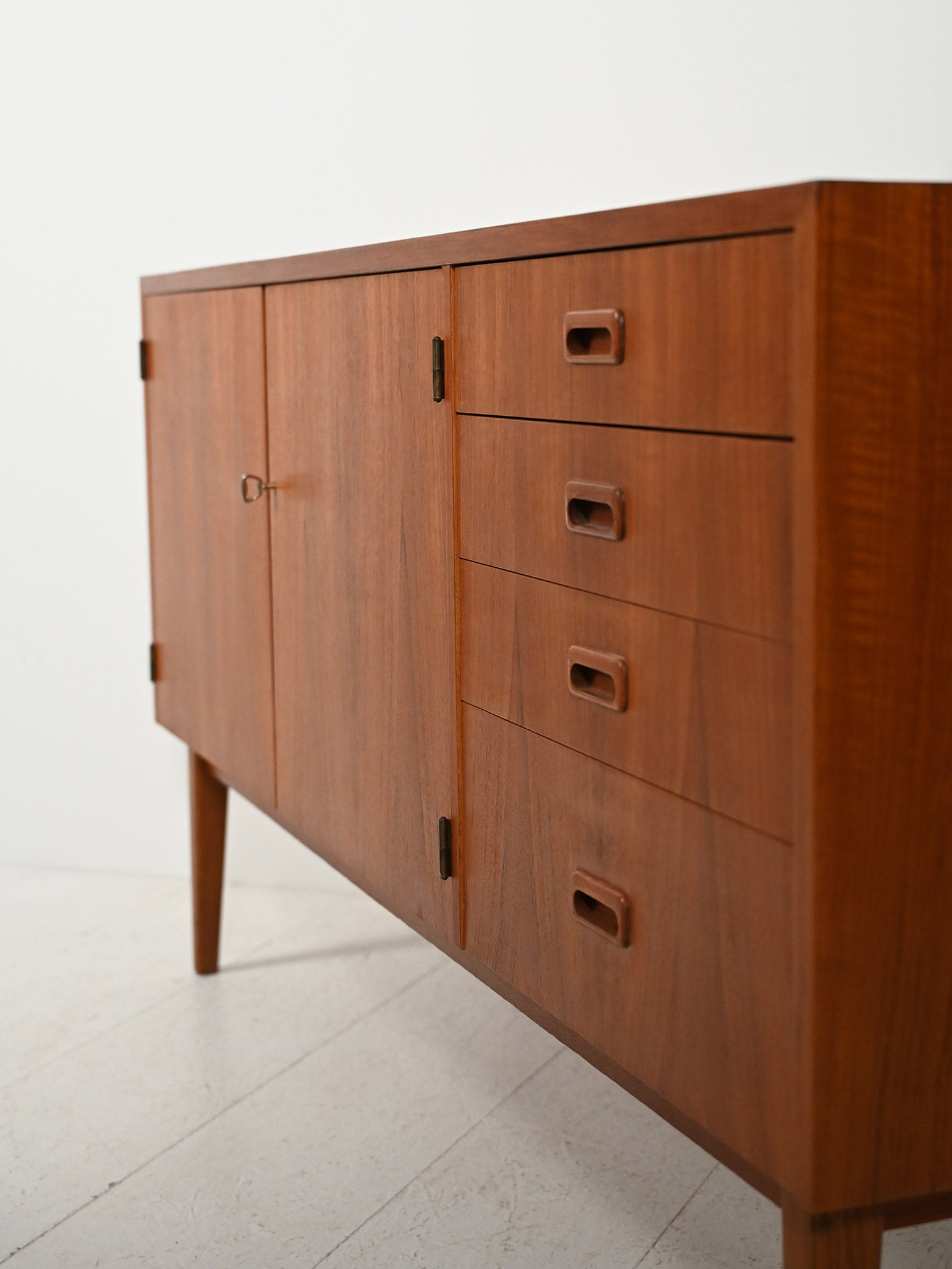 Sideboard scandinavo in teak anni 60 8