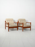 Coppia di poltrone danesi con cuscini beige anni 50 2