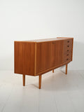 Sideboard scandinavo anni 60 dalle linee eleganti 3