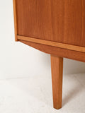 Sideboard scandinavo anni 60 dalle linee eleganti 7