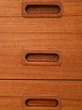Sideboard scandinavo anni 60 dalle linee eleganti 8