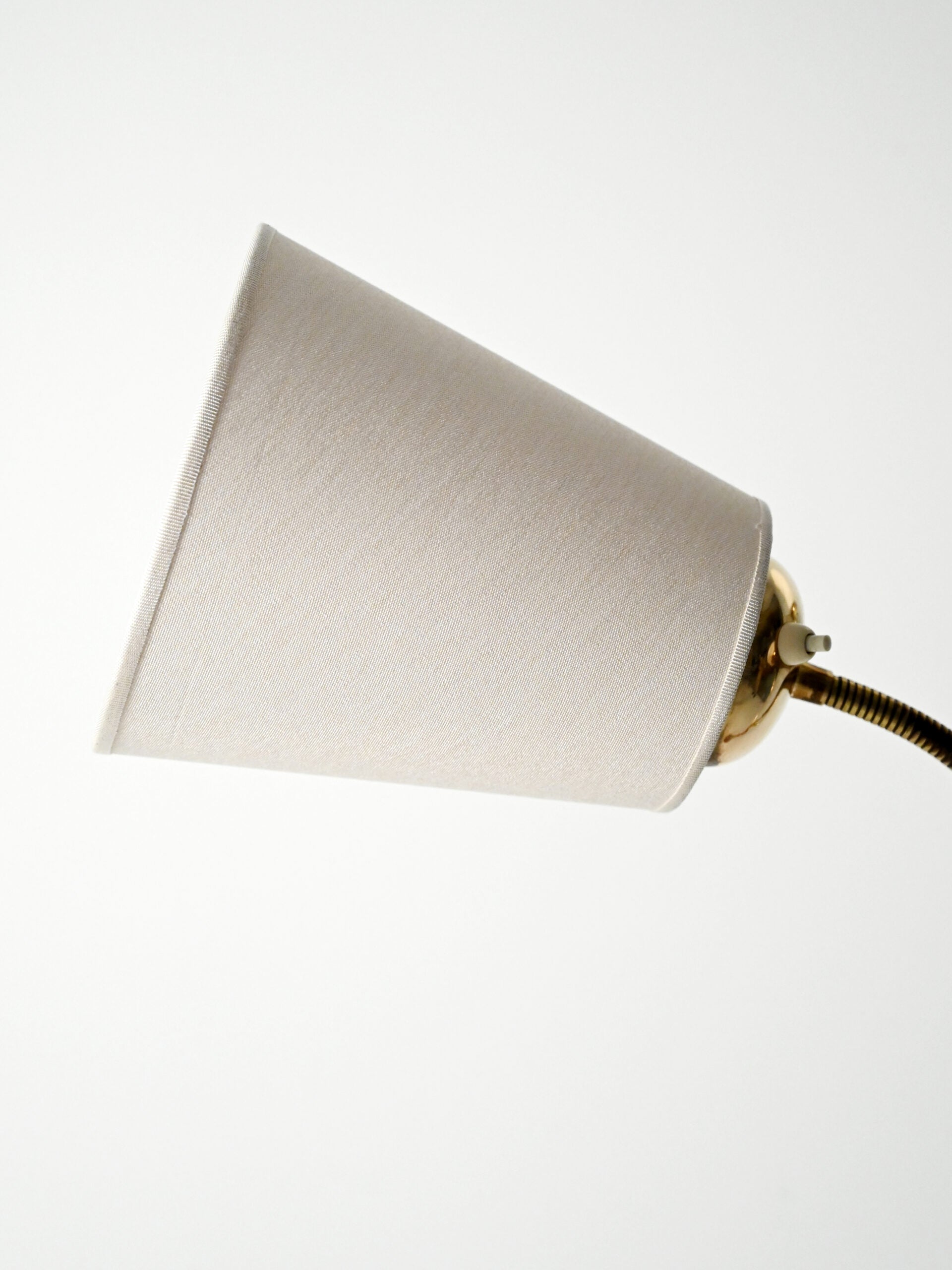 Lampada da terra scandinava a tre bracci in teak e ottone, anni 40–50 7