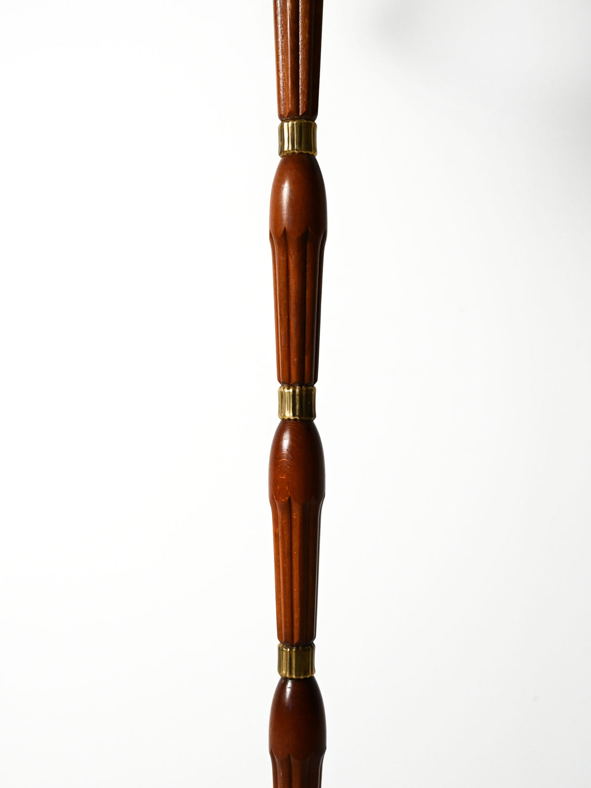 Lampada da terra scandinava a tre bracci in teak e ottone, anni 40–50 12