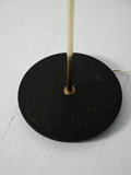 Lampada da terra scandinava in legno nero e ottone 5