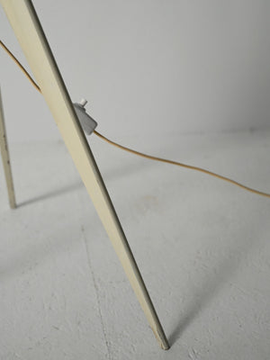 Lampada da terra tripode scandinava in legno laccato bianco 8