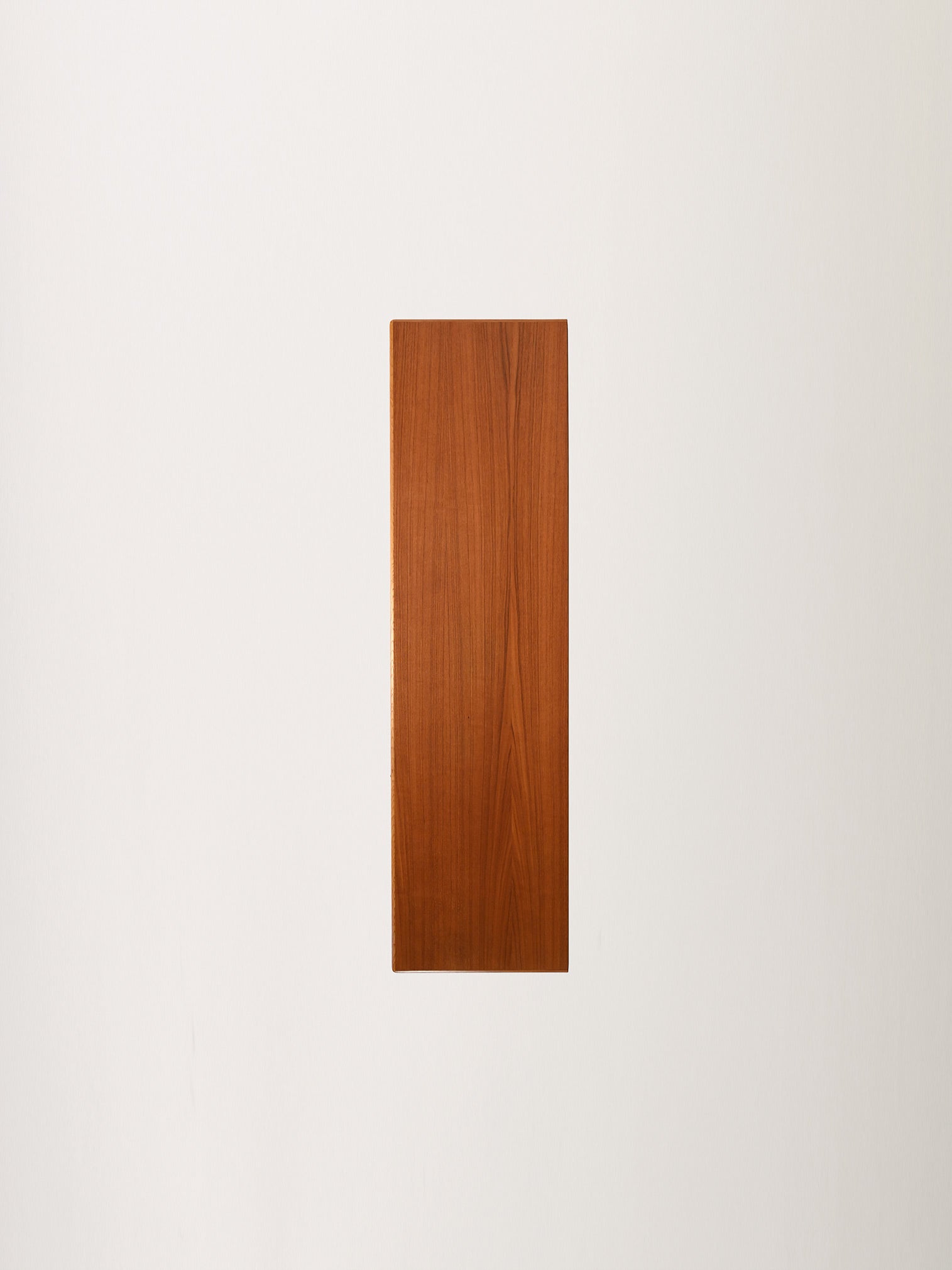 Highboard scandinavo anni 50/60 in rovere e teak con tre ante 9
