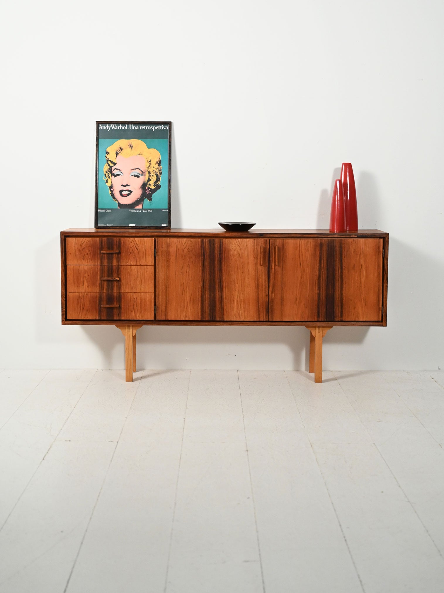 Piccolo sideboard scandinavo in palissandro