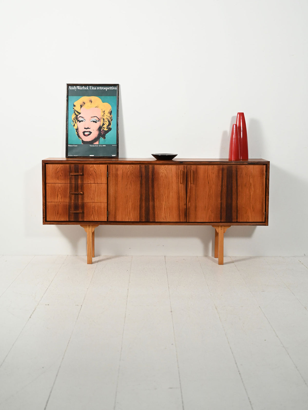 Piccolo sideboard scandinavo in palissandro