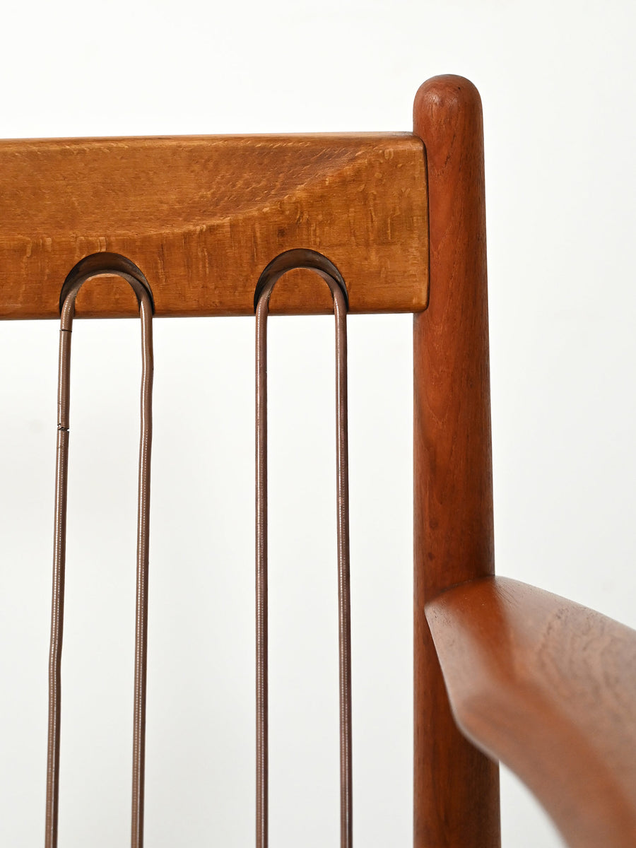 Poltrona danese modello “118” di Grete Jalk